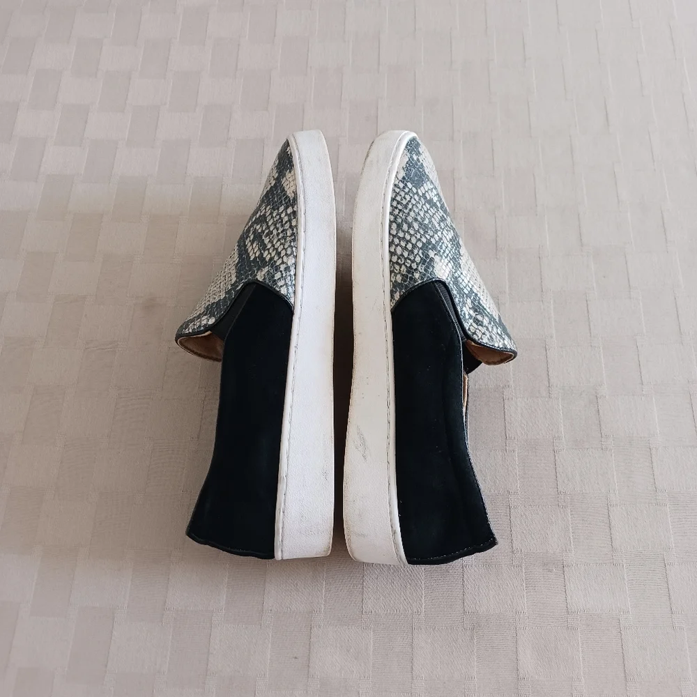 Vionic Snakeskin Splendid Slip On Sneakers